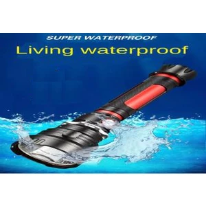 كشاف سعودي لوكس علبه حمرا زوم 1966